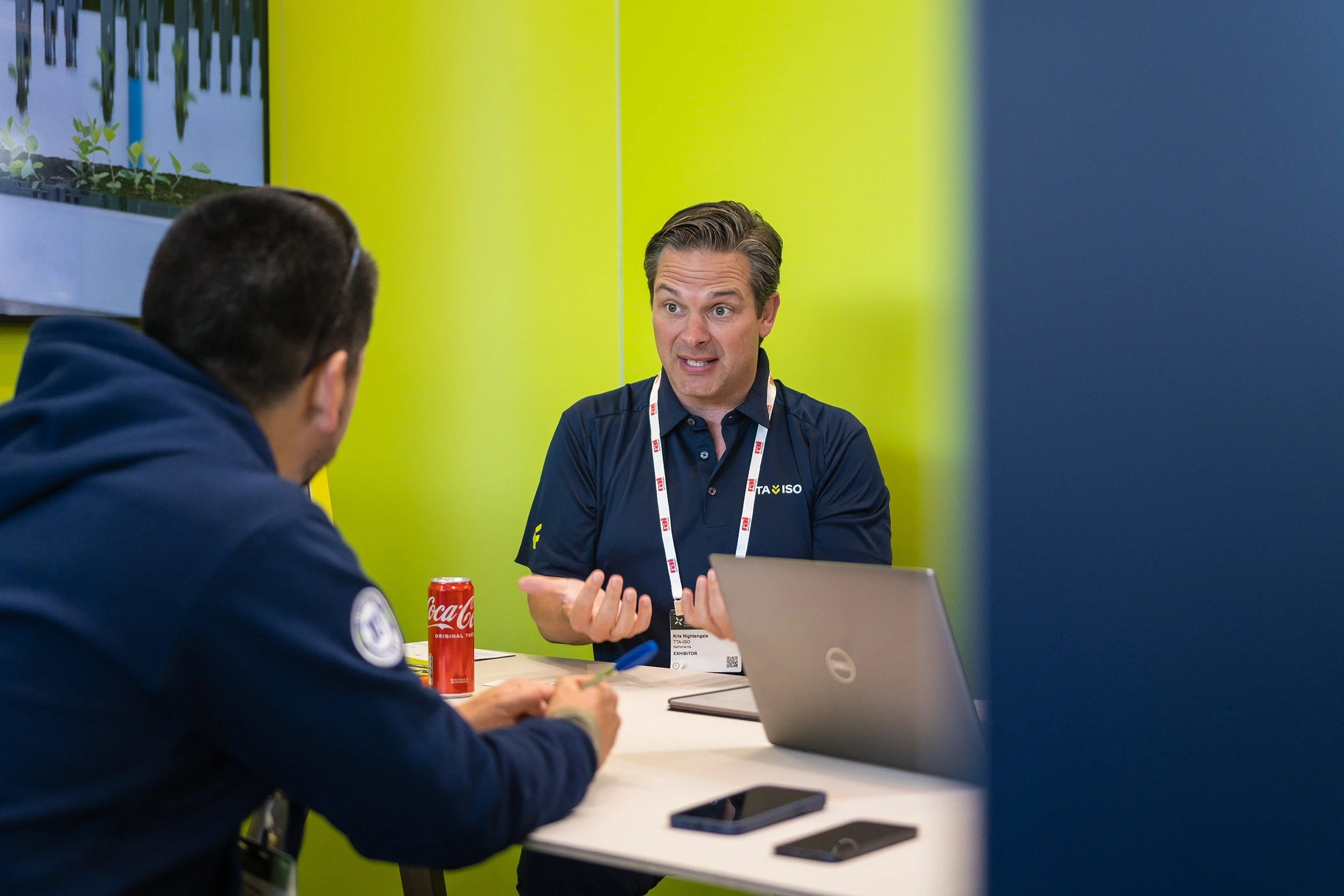 Fortalecer el arraigo en América